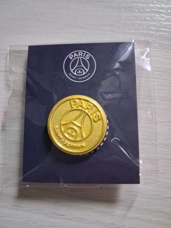 Pins PSG