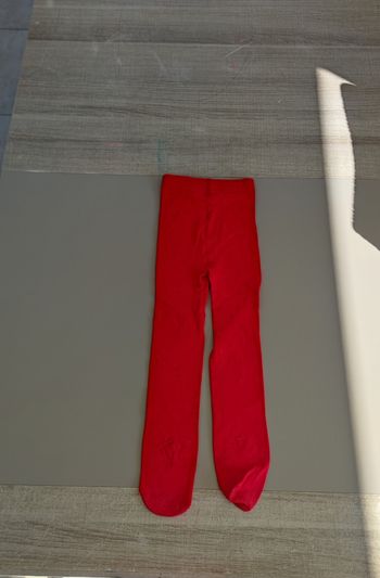 Collant rouge 3-4 ans Pocopiano ❤️