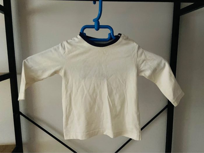 Tee-shirt T.12 mois U Tout Petits