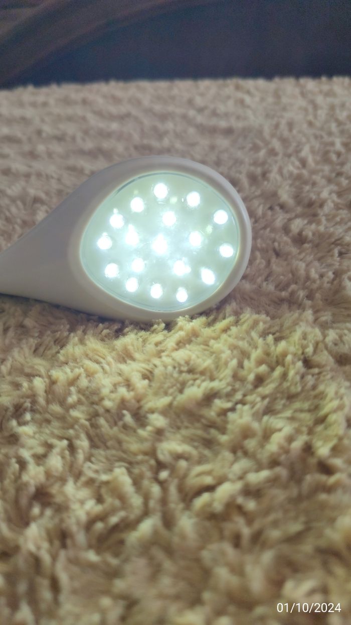 Lampe LED de bureau articulée - photo numéro 2