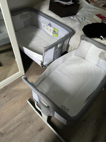 Cododo chicco next to me air