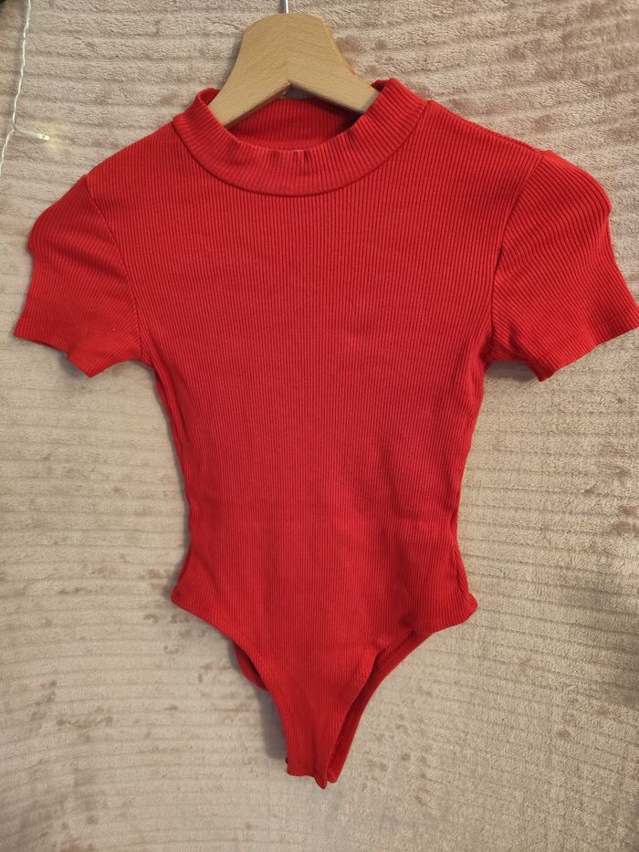 Bodies rouge XXS - photo numéro 2