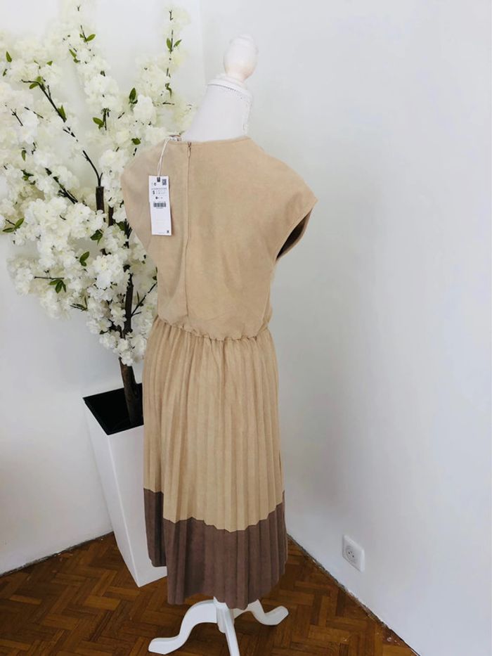 Robe Zara neuve taille S - photo numéro 8
