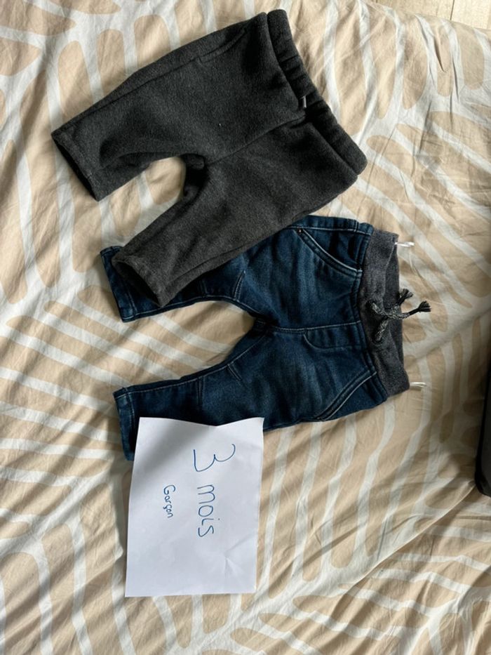 Lot 2 pantalons garcon