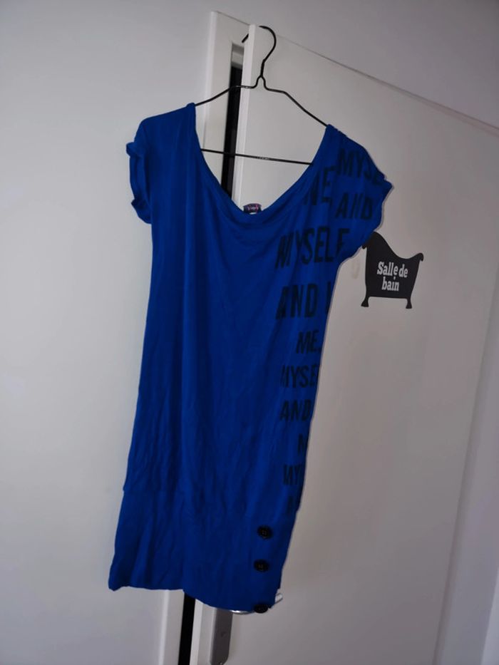 Robe bleu - photo numéro 3