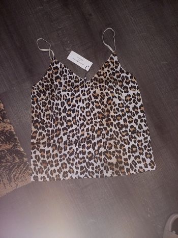 Neuf taille S marque Molly Bracken