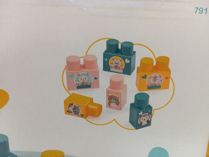 Première table de jeu bébé BB Abrick neuve, Ecoiffier - photo numéro 2