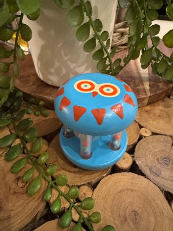 Hochet bois hibou Djeco