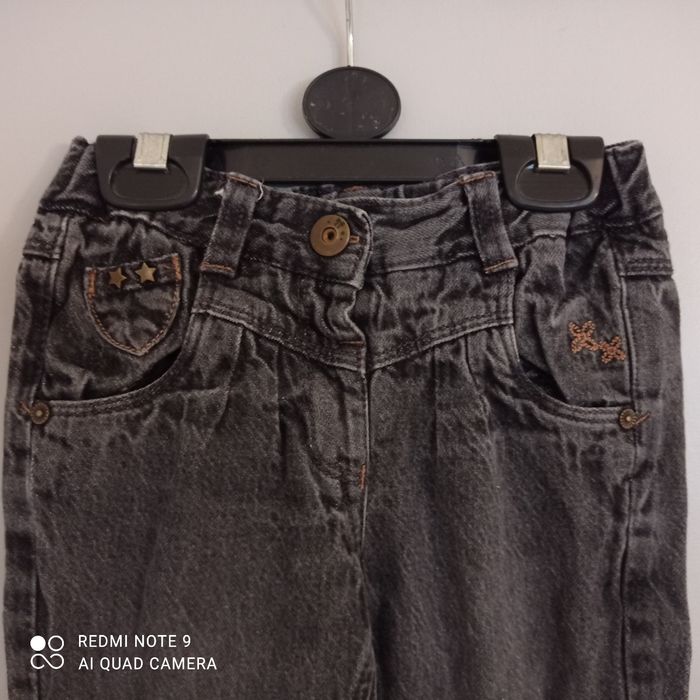 Jeans gris 2ans - photo numéro 2