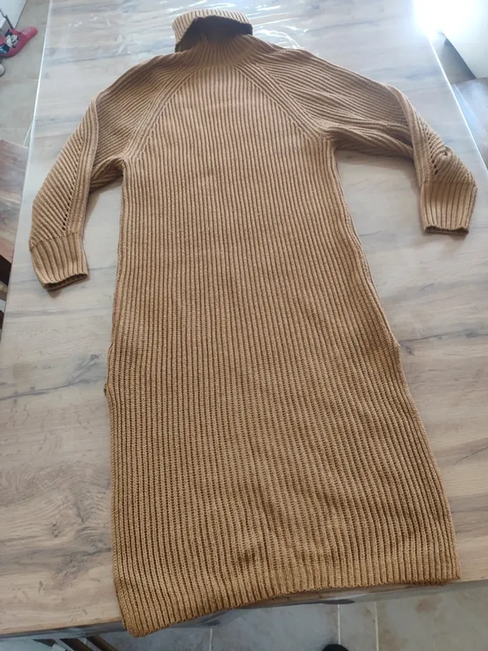 Robe pull Clockhouse marron T.XS - Col roulé - Maille côtelée - Très bon état - photo numéro 3