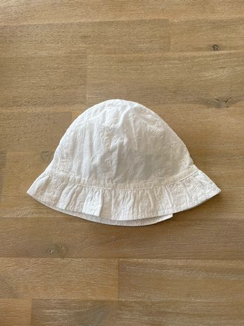 Chapeau bébé blanc