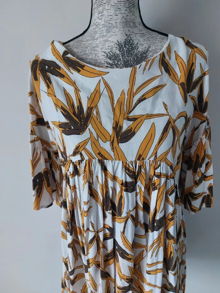 Robe courte fantaisie - photo numéro 2