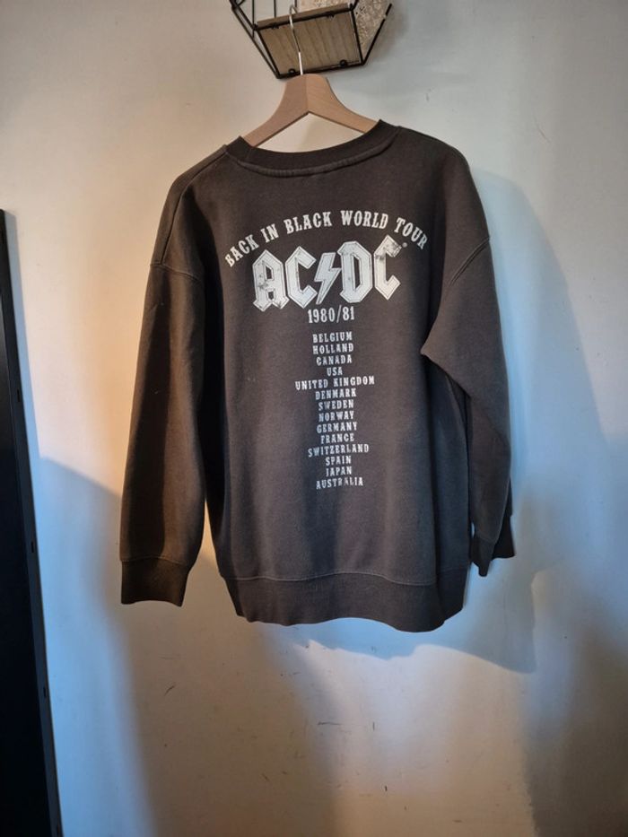 Pull AC/DC - photo numéro 2