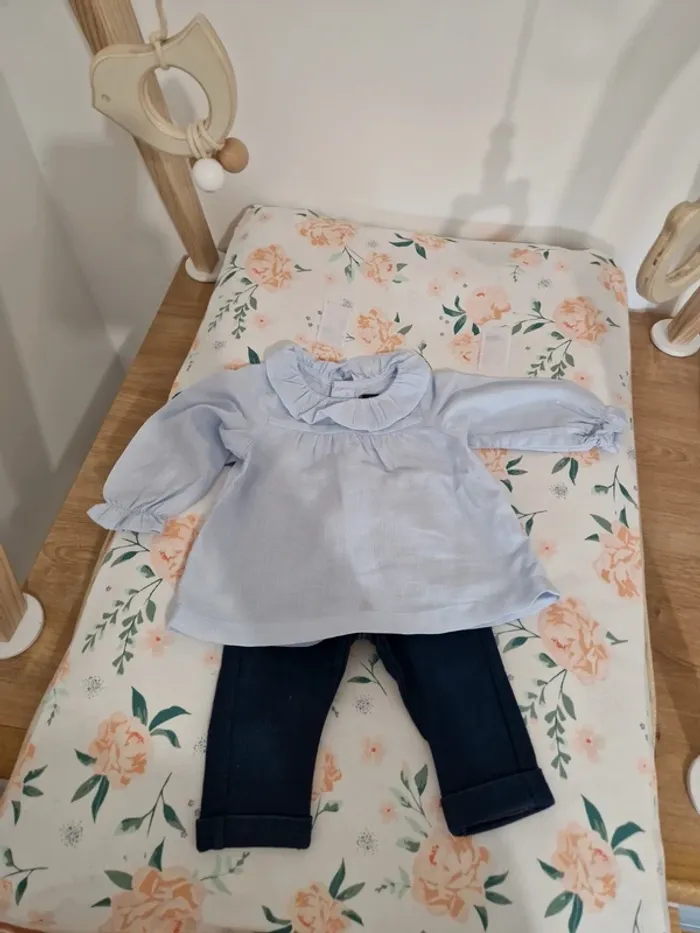 Ensemble bébé fille jean's + tunique kiabi