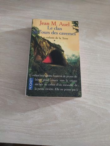 Le clan de l'ours des cavernes