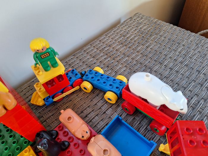 Gros lot de légos duplo 1 er âge (1/3 ans) avec animaux - photo numéro 3