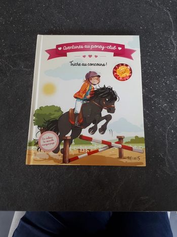 Livre aventures au poney-club, triche au concours