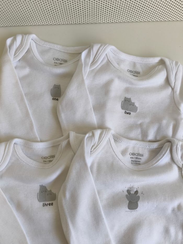 Lot de 4 bodies neufs naissance Obaïdi - photo numéro 2