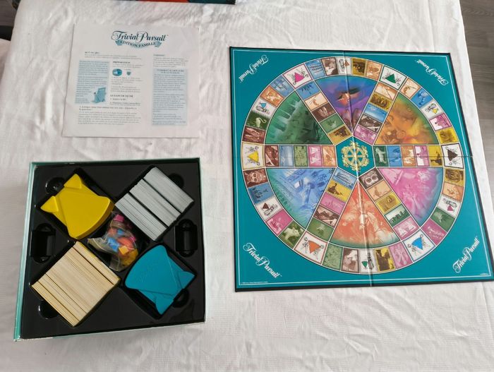 Jeu trivial pursuit édition famille - photo numéro 2