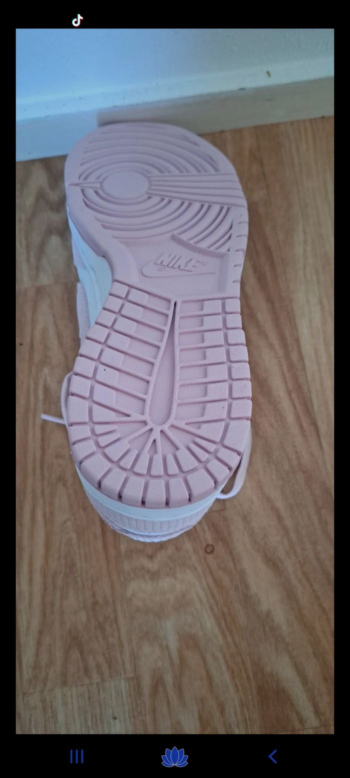 Nike dunk low pink corduroy - photo numéro 2