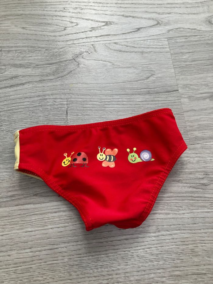 Slip de bain rouge et jaune avec animaux - 18 mois - photo numéro 2