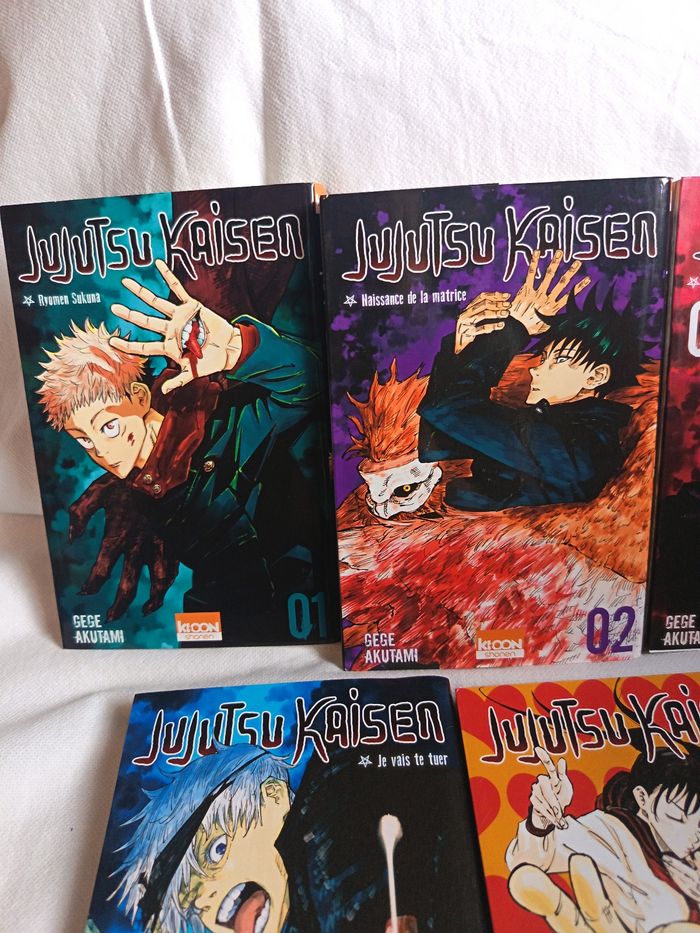 Lot de 5 manga Jujutsu kaisen - photo numéro 2
