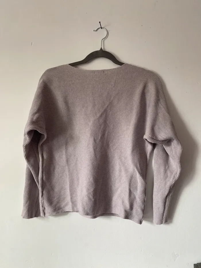 Pull gris - photo numéro 2