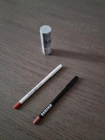 Rouge a levre + contour levre