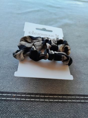 Chouchou noir et blanc