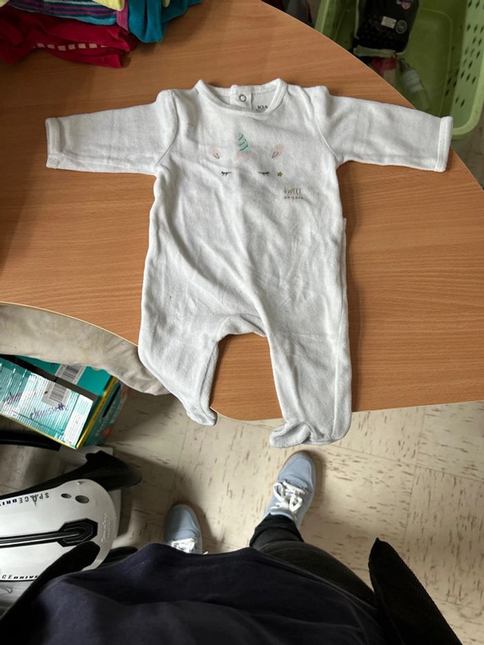 Lot de 5 pyjamas 1 pièces - photo numéro 5