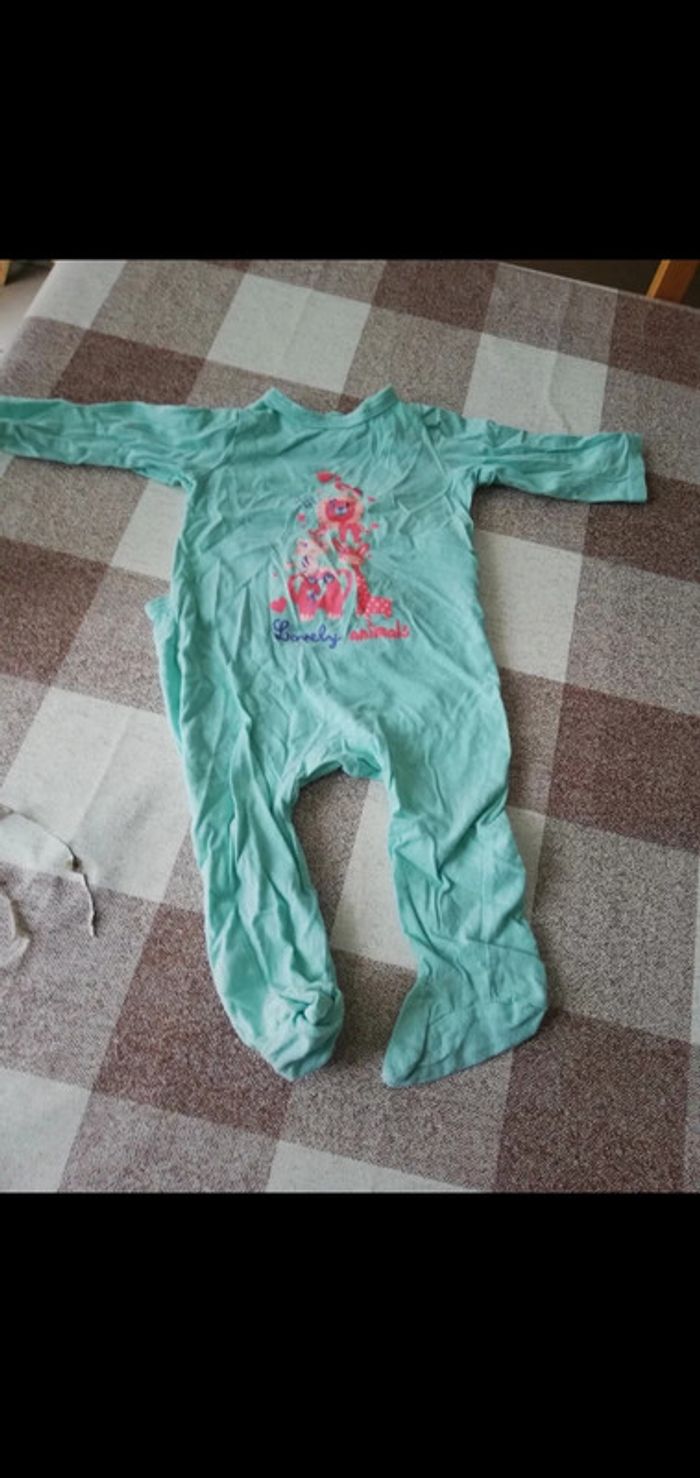 Pijama vert pâle 12 mois 74 cm