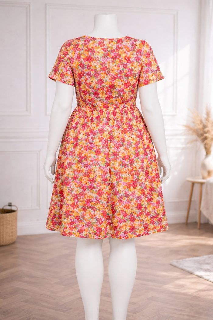 Robe fleurie éclatante Femme taille 54 marque Missguided 💍 - photo numéro 6