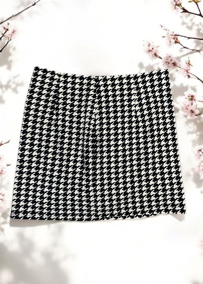 🎀Jupe shein noire et blanche comme neuve ,femme taille M🎀