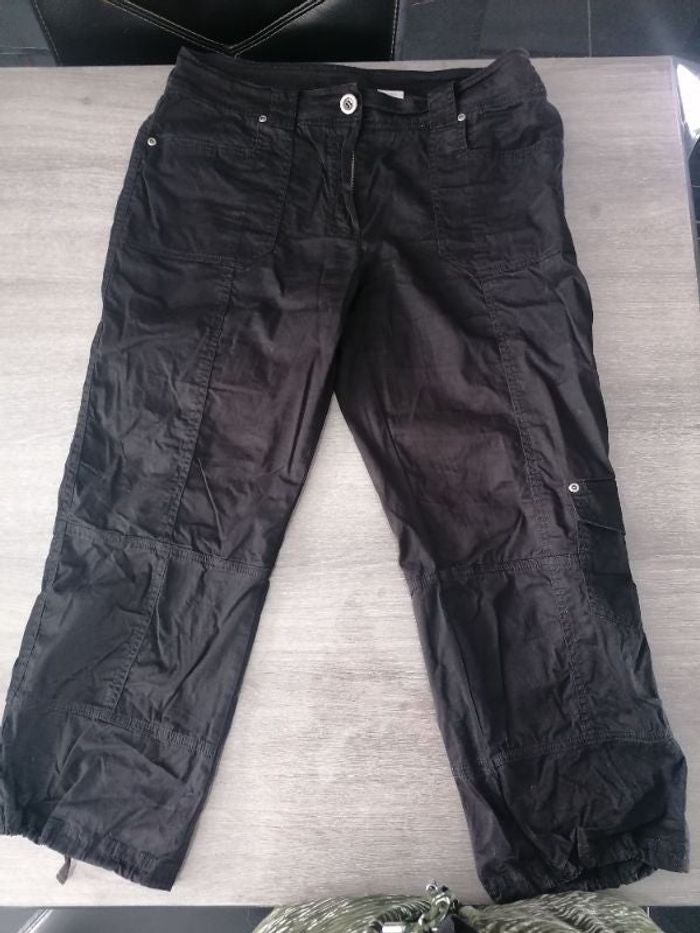 Pantacourt noir Camaïeu taille 42
