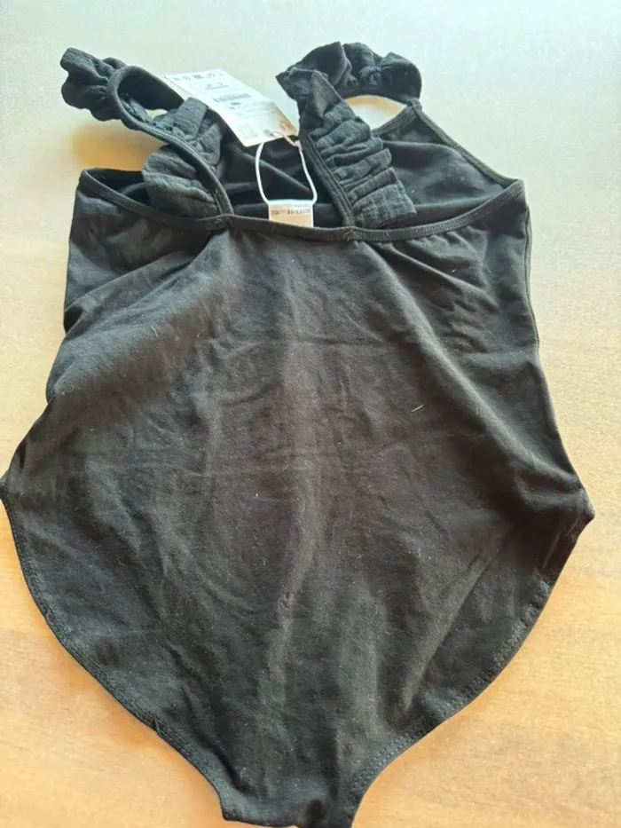 Body neuf Zara 11/12 ans - photo numéro 3