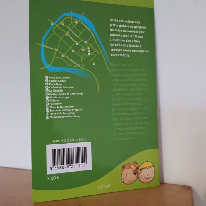 Livre enfant : Sur les pas de Héléna et Aymeric à Besançon - photo numéro 2