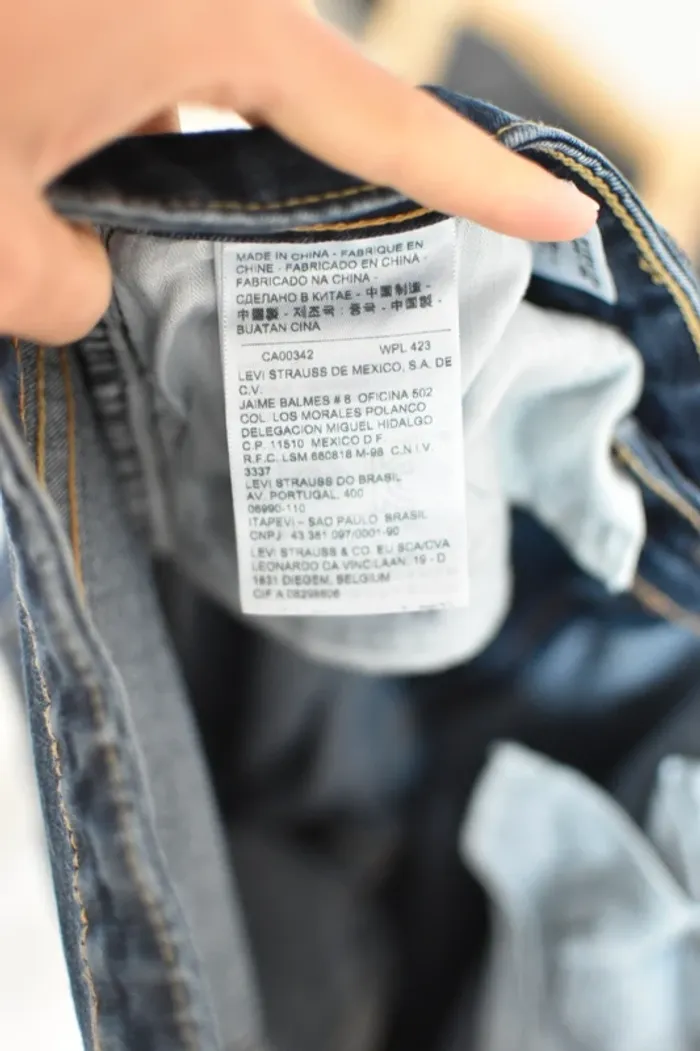 Jean Levis en taille W29L32 - Bon état - photo numéro 7