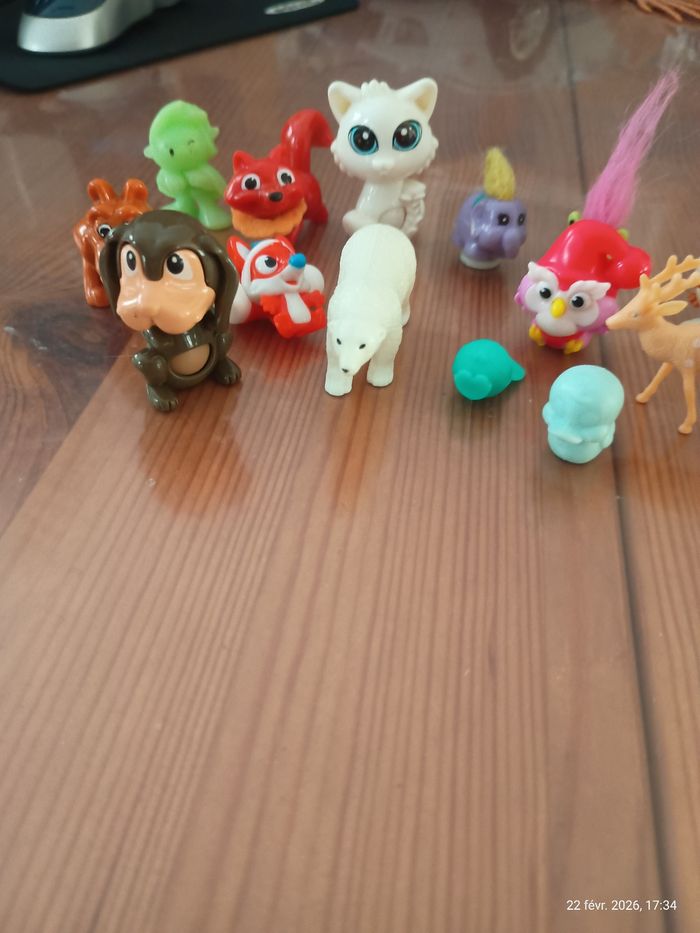 Lot de 16 petites figurines animaux - photo numéro 2