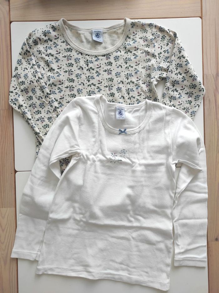 Tee-shirts manches longues Petit Bateau 8 ans
