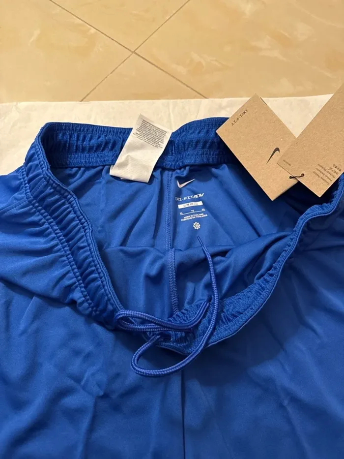 Short de foot Nike équipe de France taille XL adulte authentique neuf - photo numéro 6