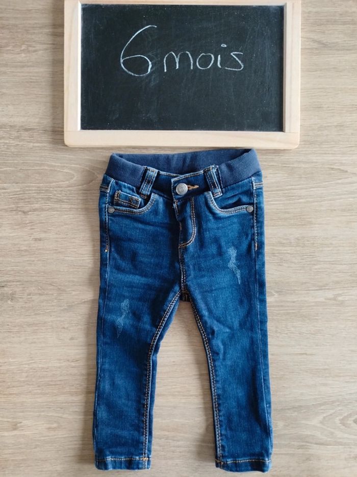 Jean garçon taille 6mois
