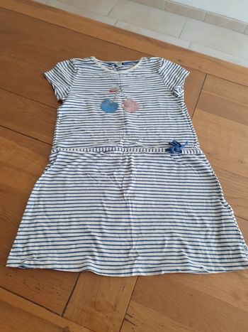 Robe Okaidi sequins magiques 8 ans