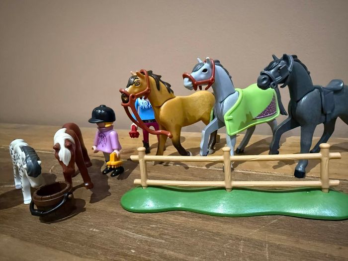 Lot playmobil chevaux et terrier lapin avec arbres et verdures - photo numéro 3