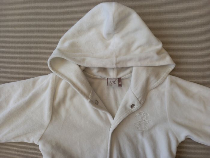 Peignoir 6mois 68cm - photo numéro 2