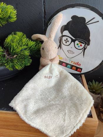 doudou lapin baby nat' marron blanc mouchoir ancien crème beige bille noir 1495