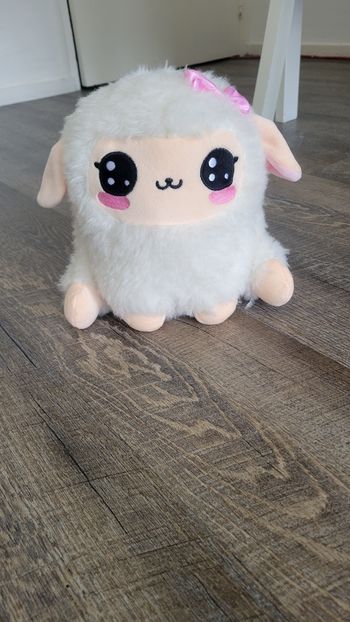 Peluche mouton blanche