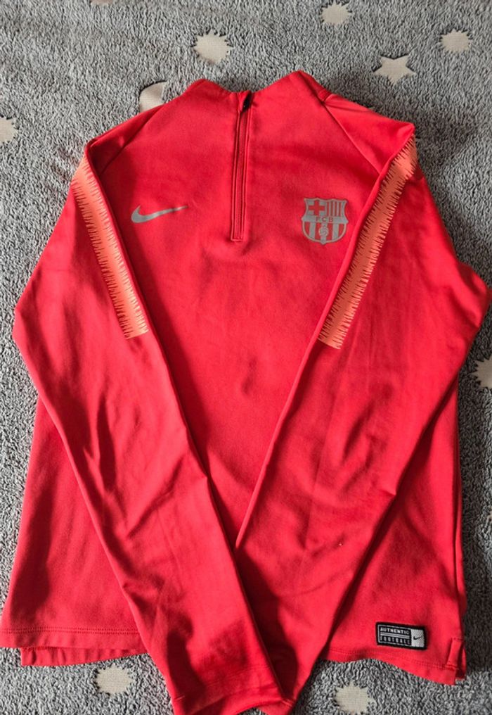 Pull+veste Nike fc Barcelone 13/15ans - photo numéro 2