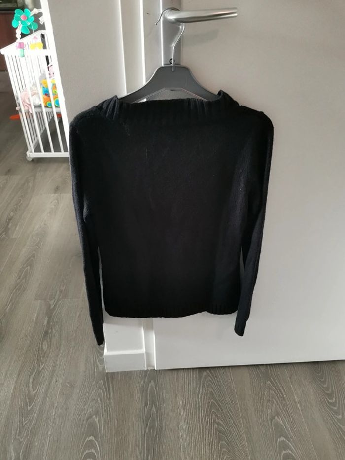 Pull V - photo numéro 3