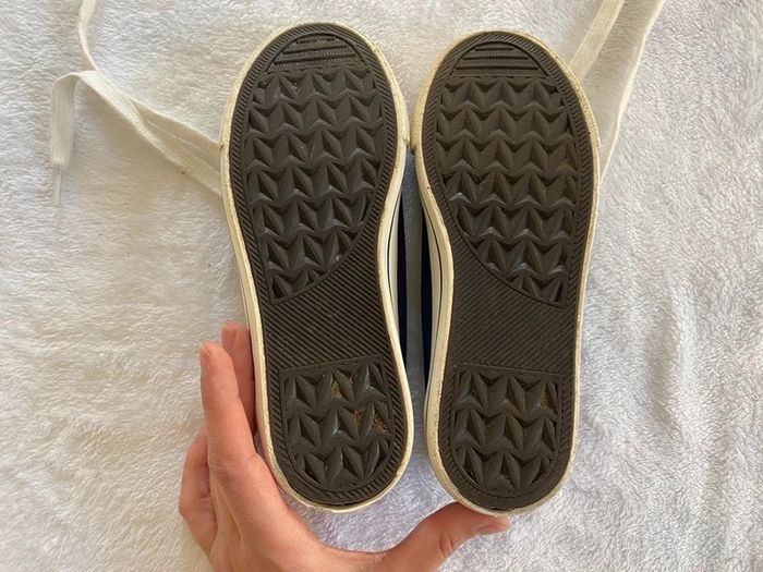 Chaussure T. 34 - photo numéro 8