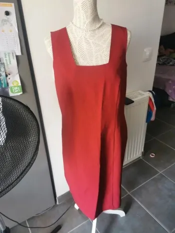 Magnifique robe neuve 42